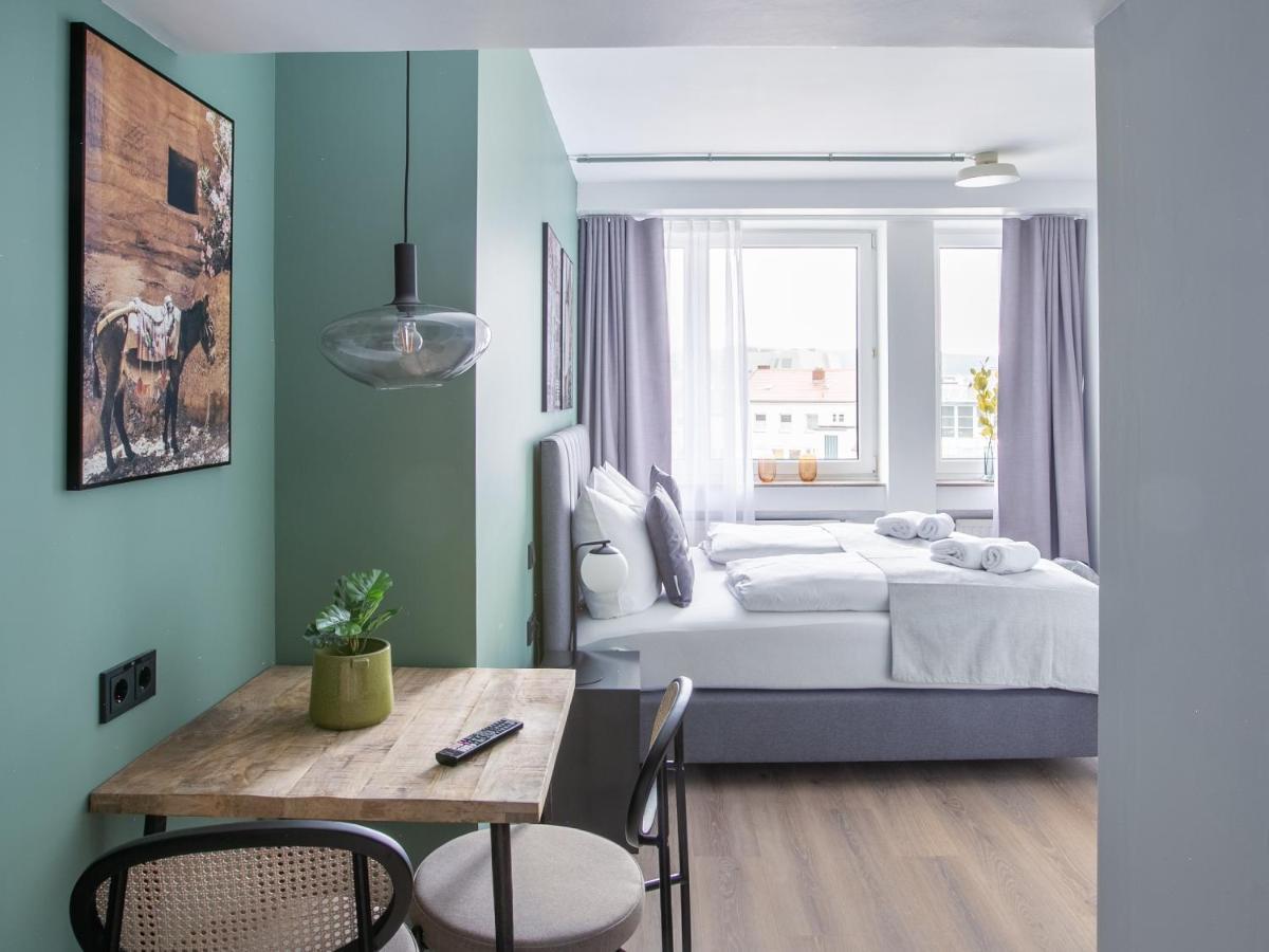 Limehome Saarbruecken Berliner Promenade Bagian luar foto