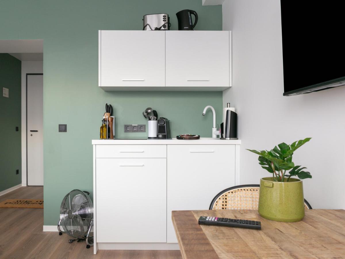 Limehome Saarbruecken Berliner Promenade Bagian luar foto